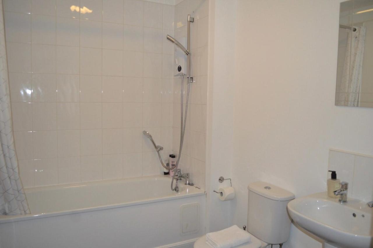 Appartement Spacious 3 Bedroom Flat In The Centre